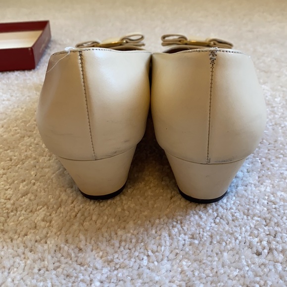 Salvatore Ferragamo “Lillaz” pumps - Picture 6 of 13